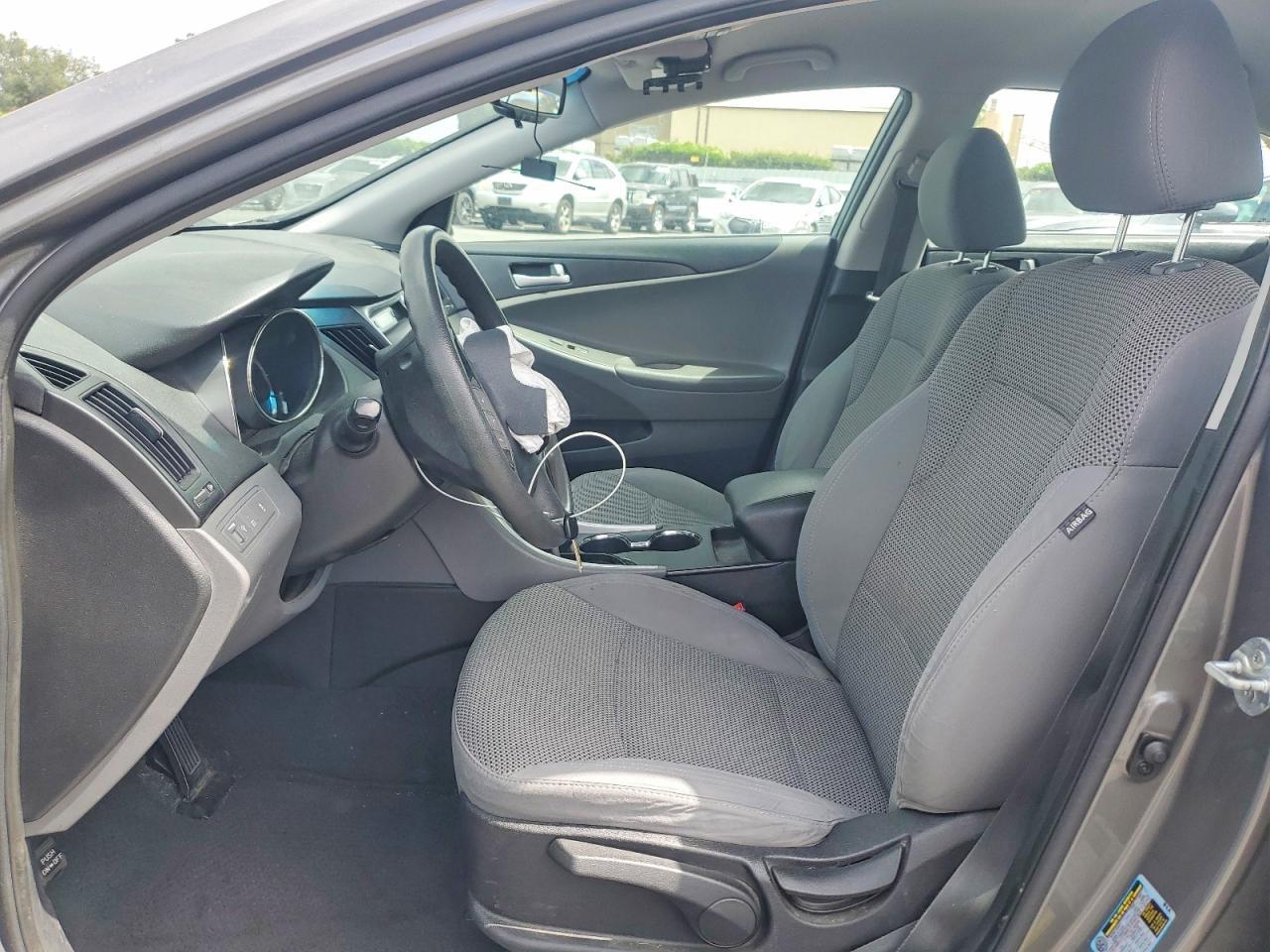 2013 Hyundai Sonata Gls - Image 7