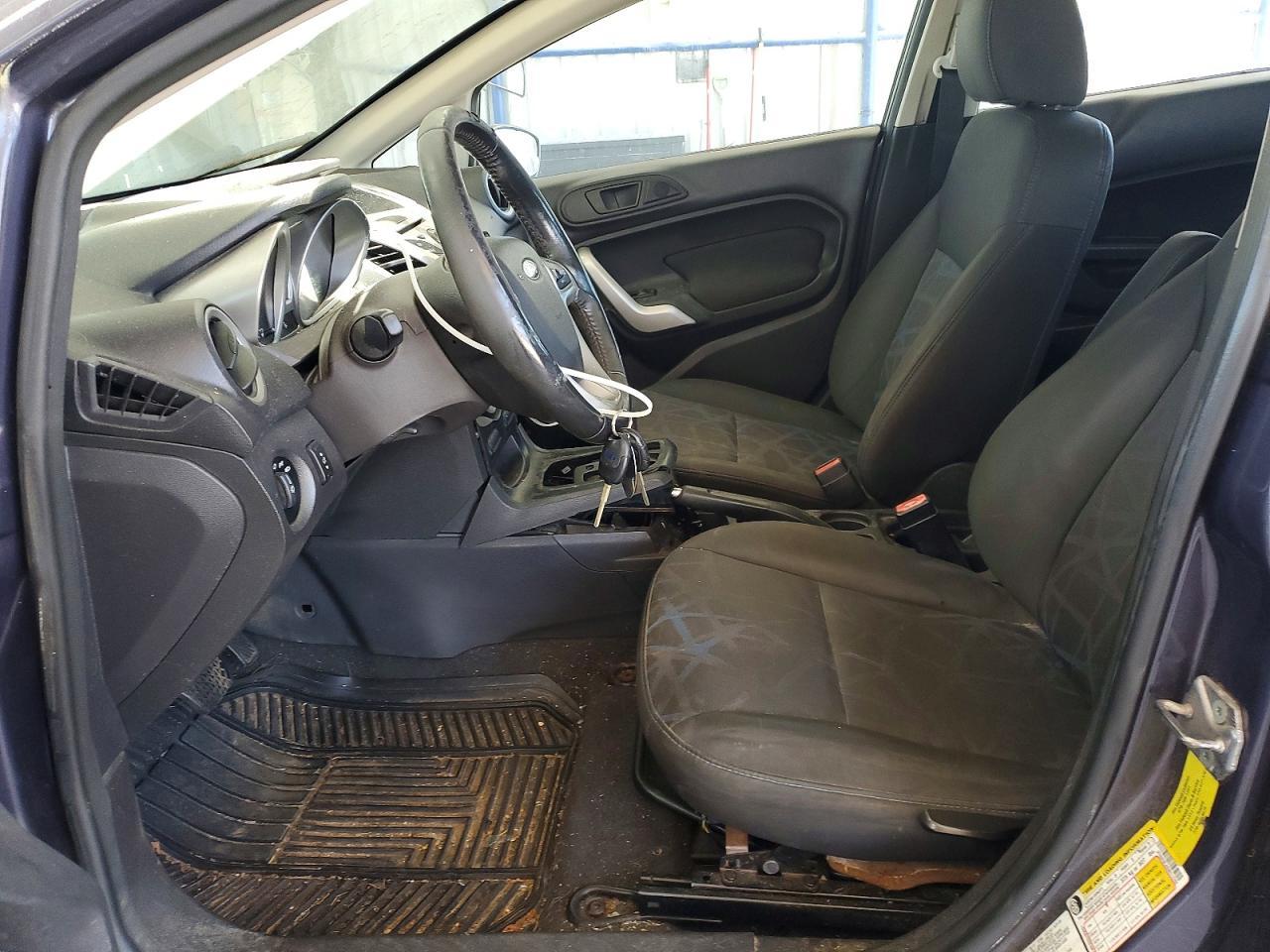 2013 Ford Fiesta Se - Image 7