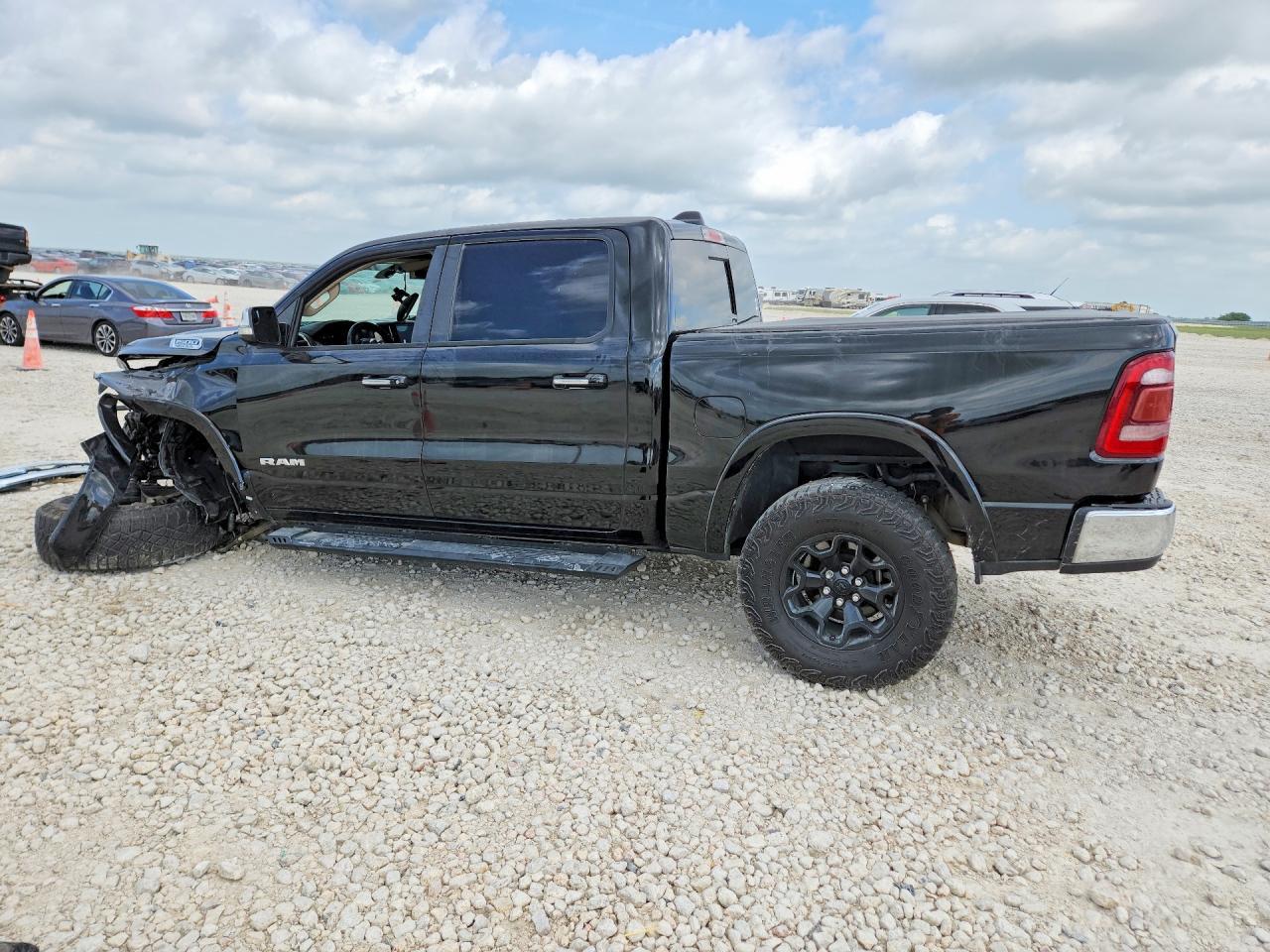 2019 Dodge 1500 Laramie - Image 2