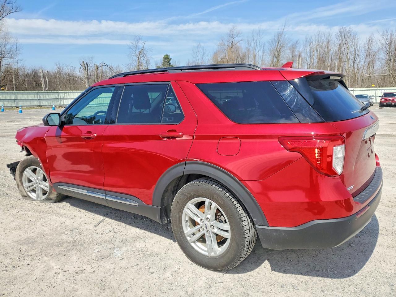 2020 Ford Explor Xlt - Image 2