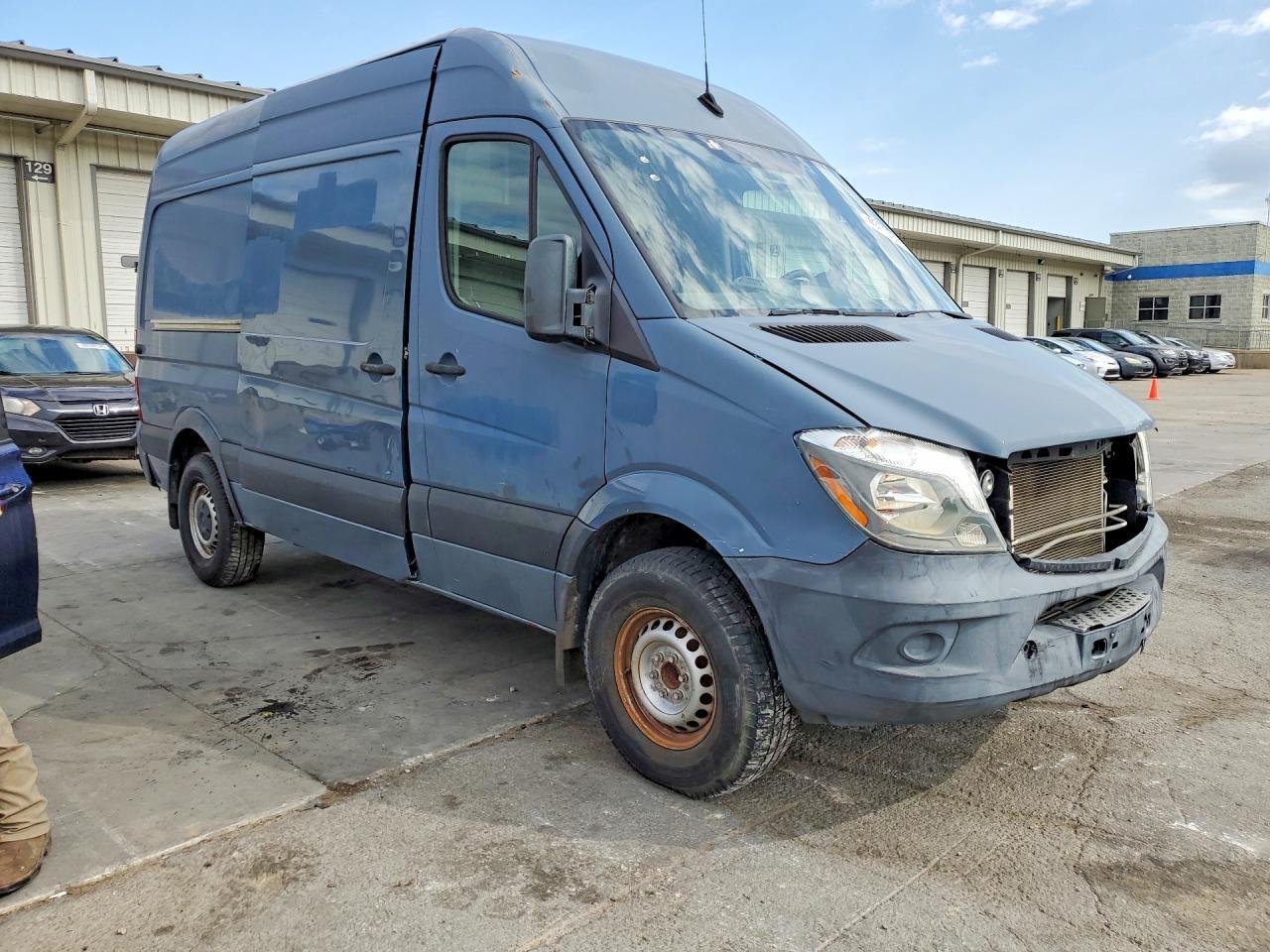 2018 Mercedes Benz Sprinter 2500 - Фото 4