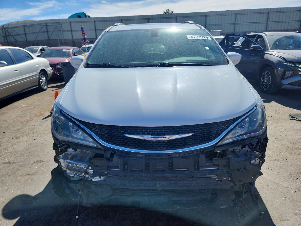 2018 Chrysler Pacifica Touring L Plus - Фото 5