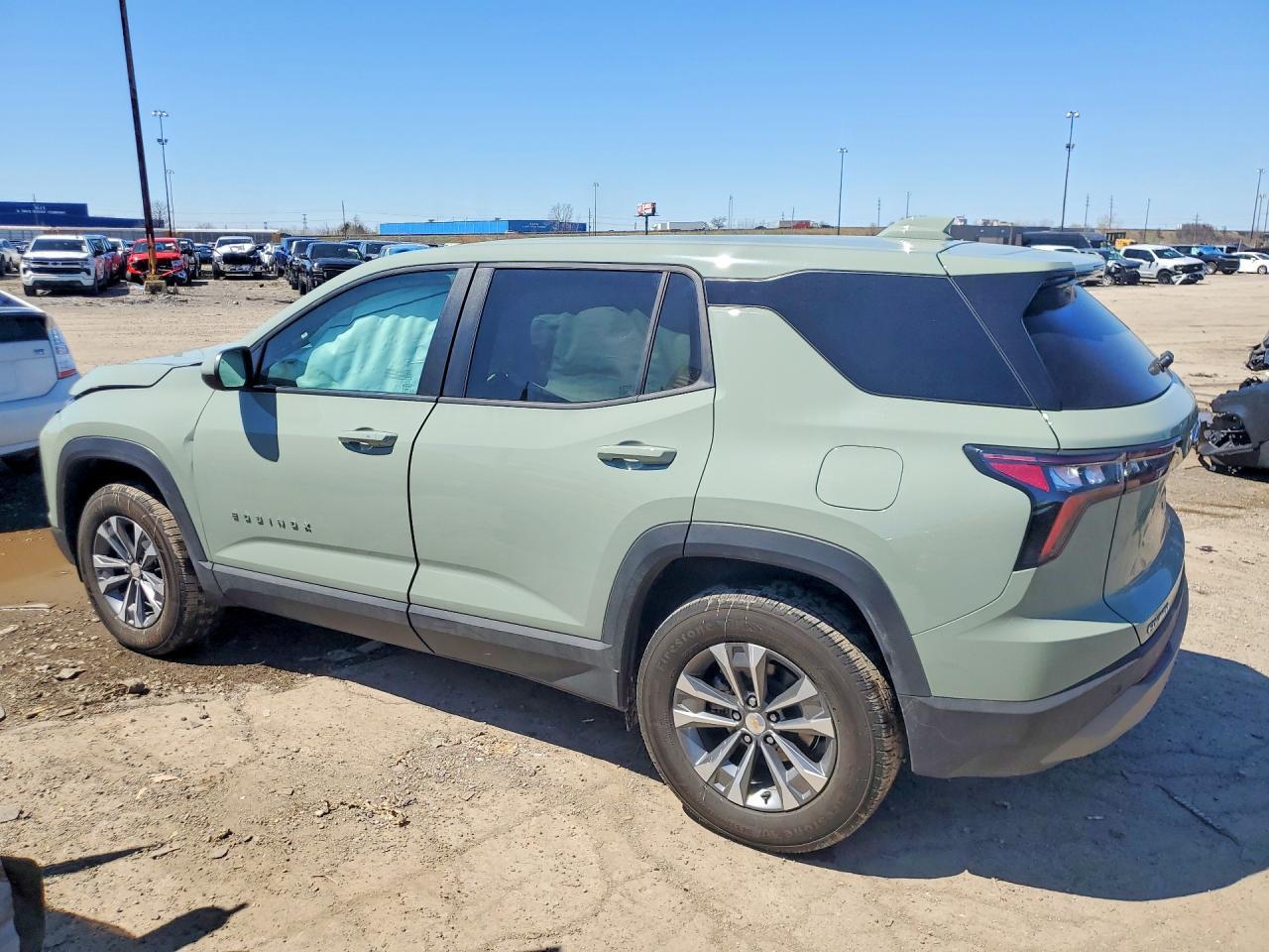 2026 Chevrolet Equinox Lt - Фото 2