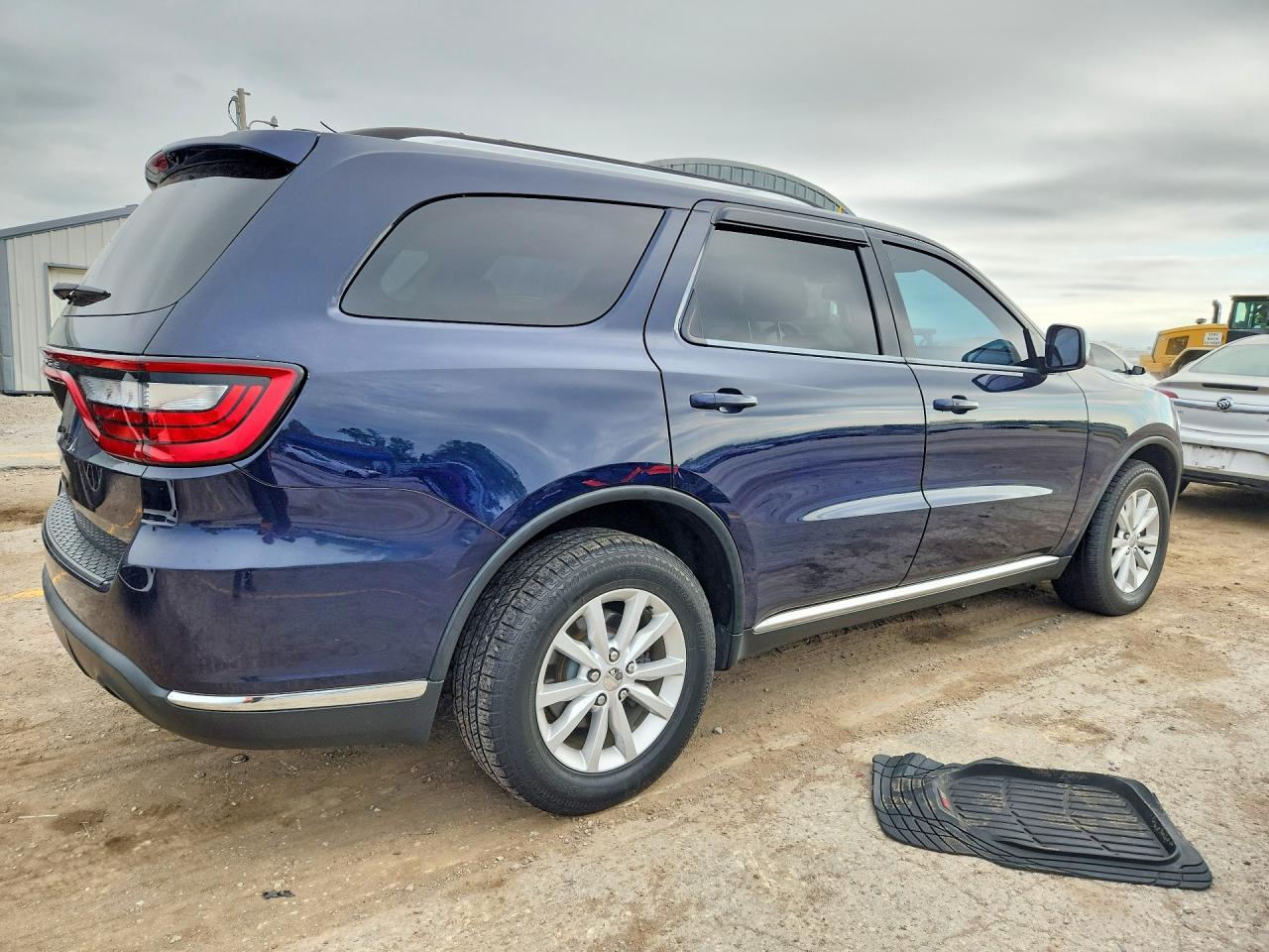 2015 Dodge Durango Sxt - Image 3