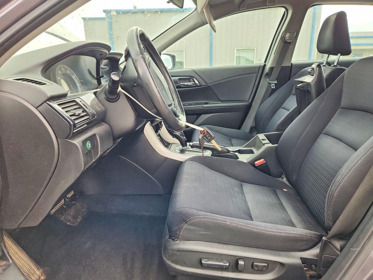 2015 Honda Accord Sport - Image 7