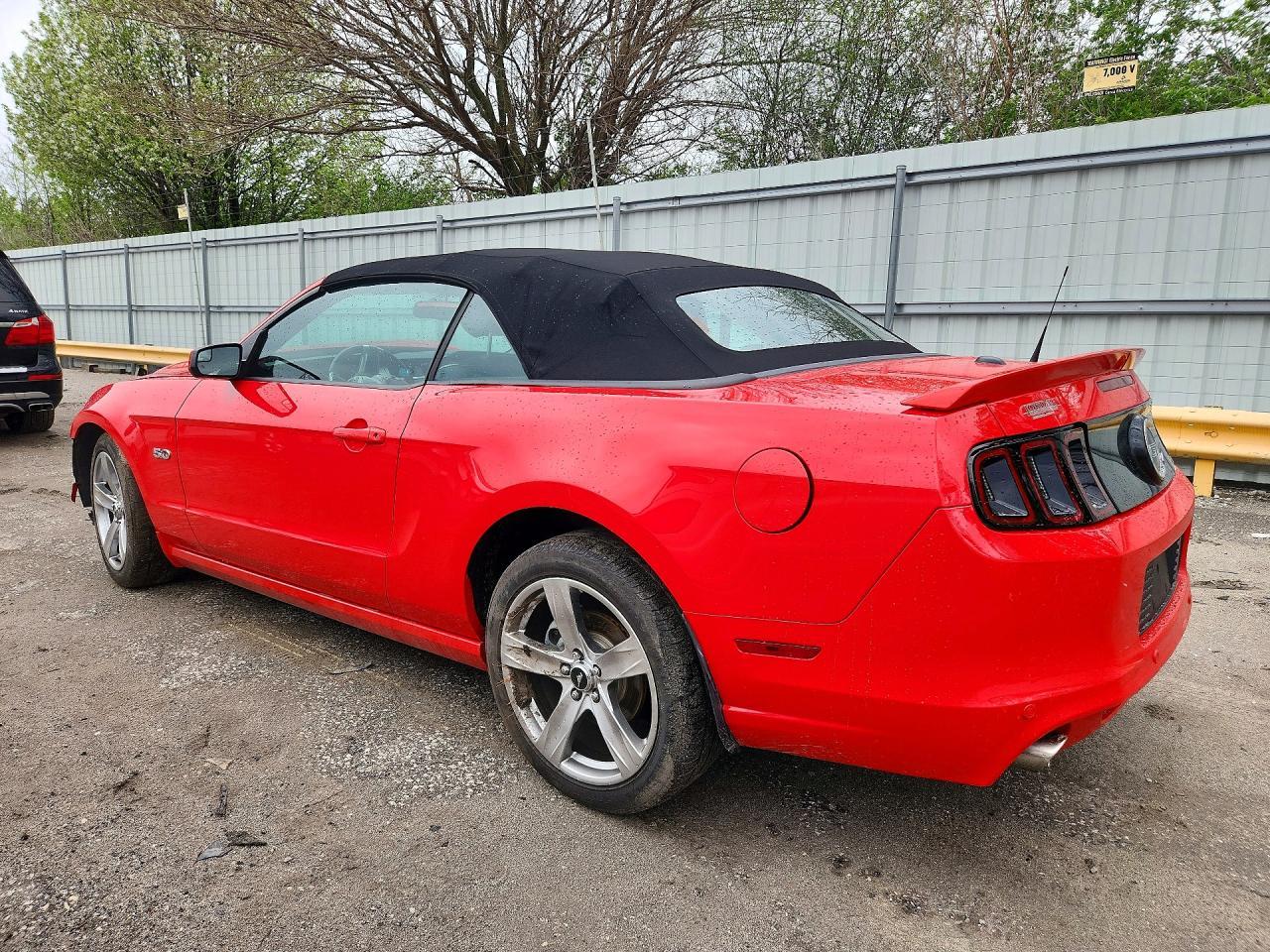 2014 Ford Mustang Gt - Фото 2