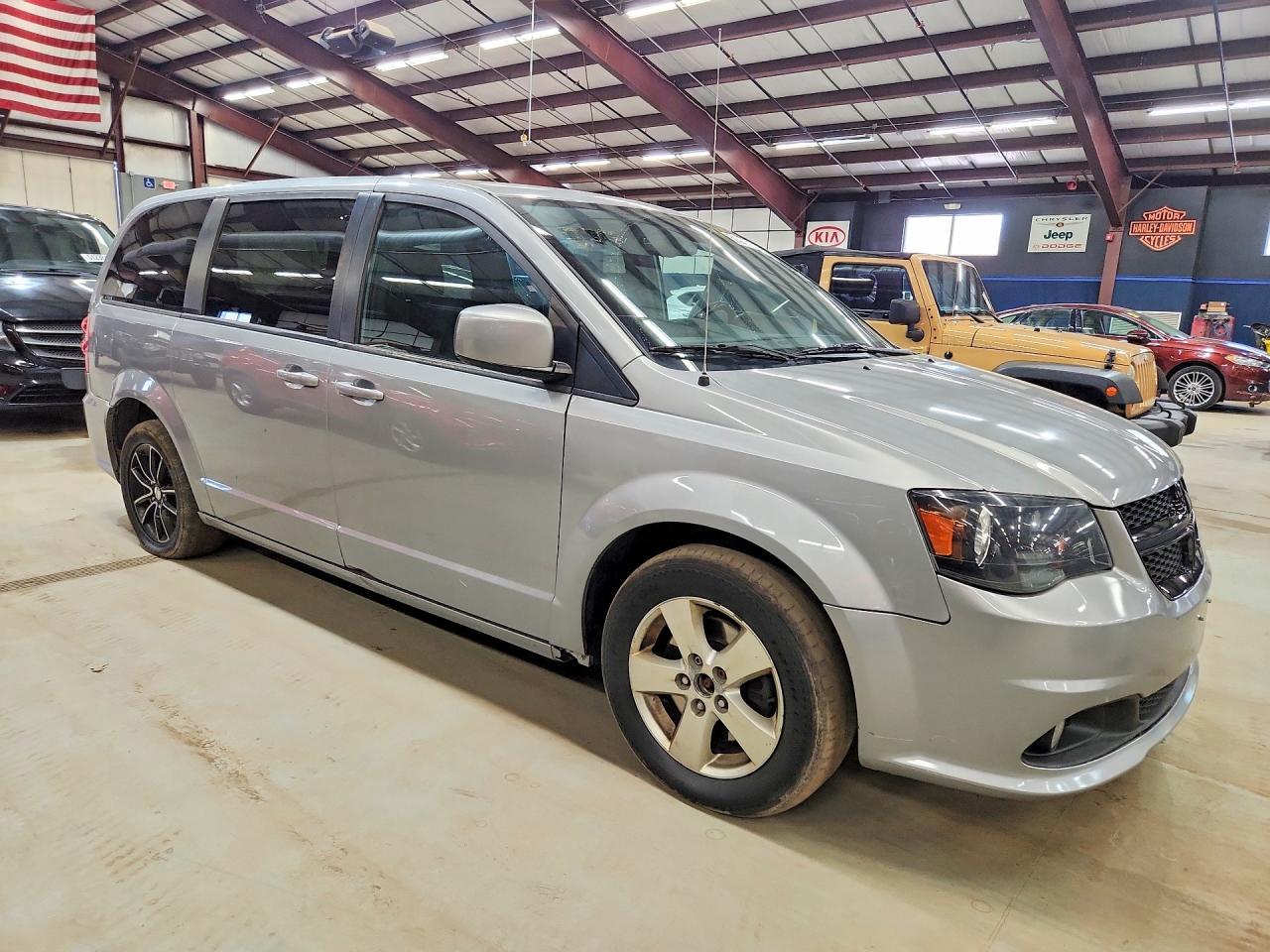 2018 Dodge Grand Caravan Se - Image 4