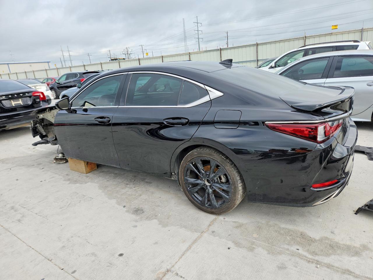2023 Lexus Es - Фото 2
