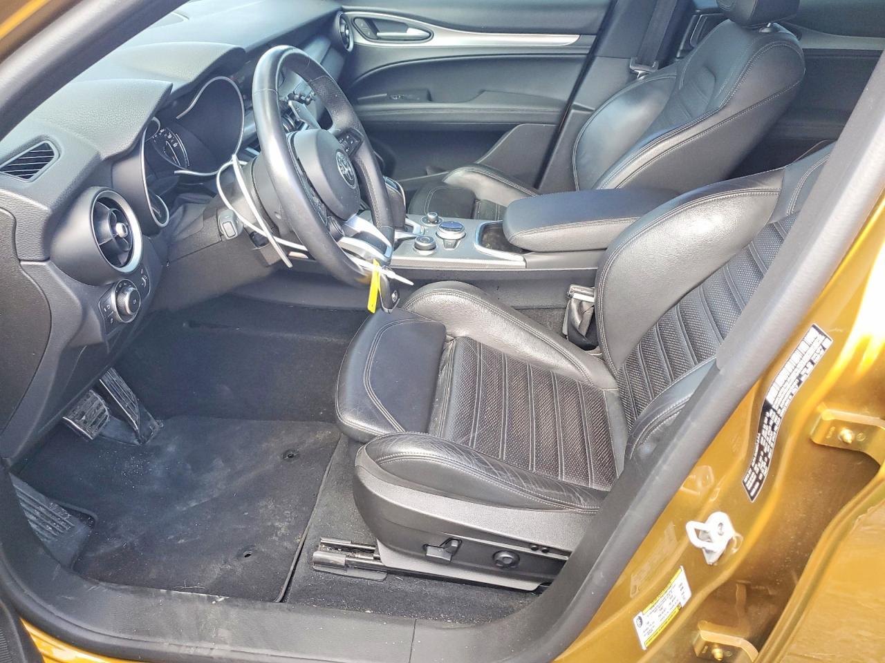 2022 Alfa Romeo Stelvio Ti - Фото 7