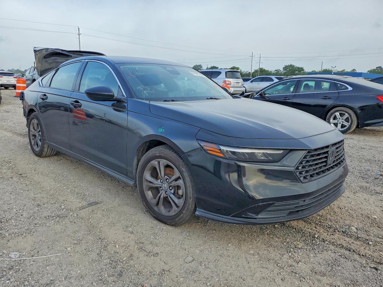 2023 Honda Accord Ex - Image 4