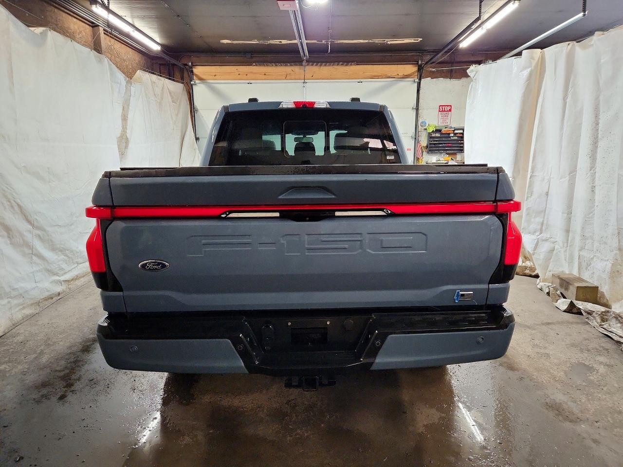 2023 Ford F150 Lightning Pro - Image 6