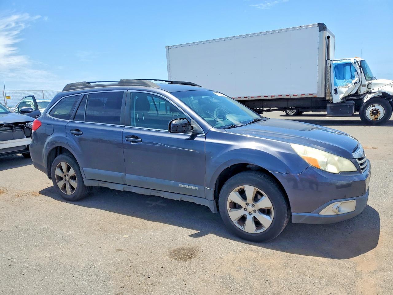 2011 Subaru Outback 2.5I Premium - Фото 4