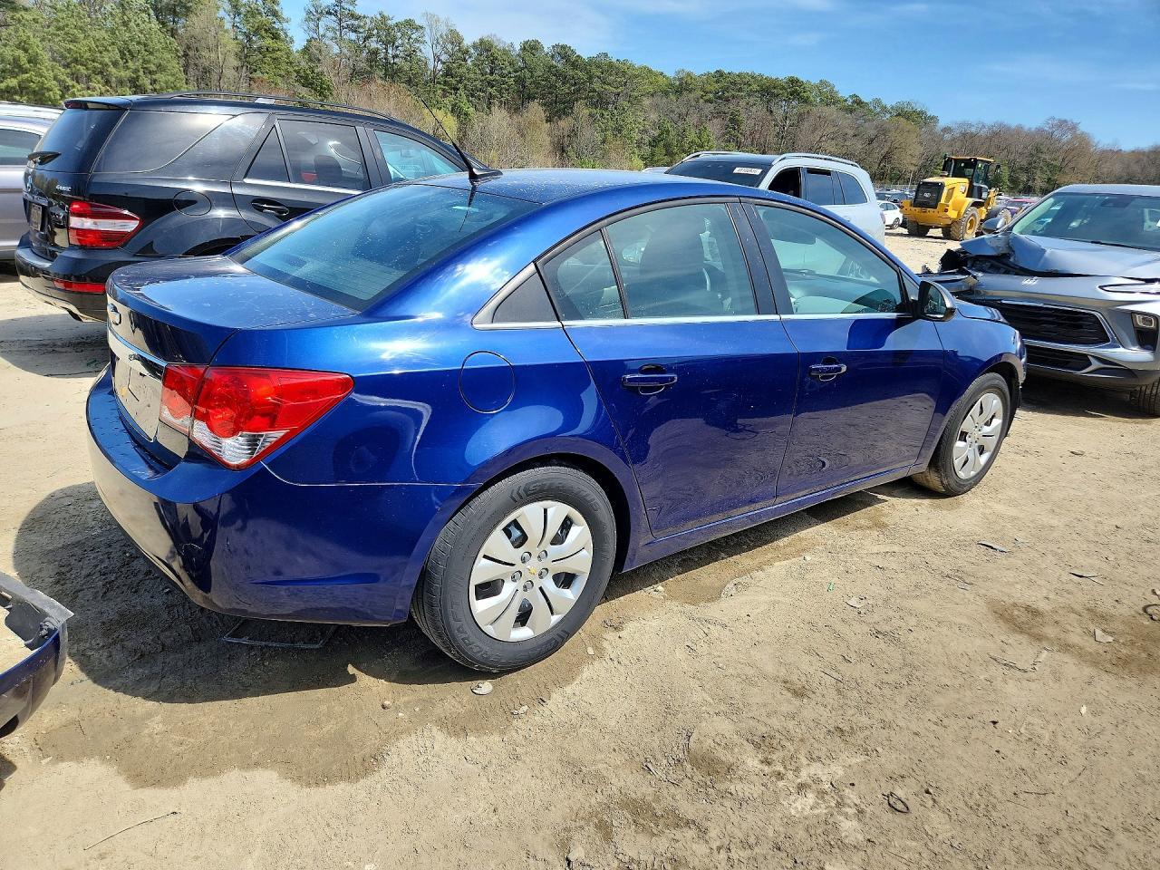 2012 Chevrolet Cruze Ls - Фото 3