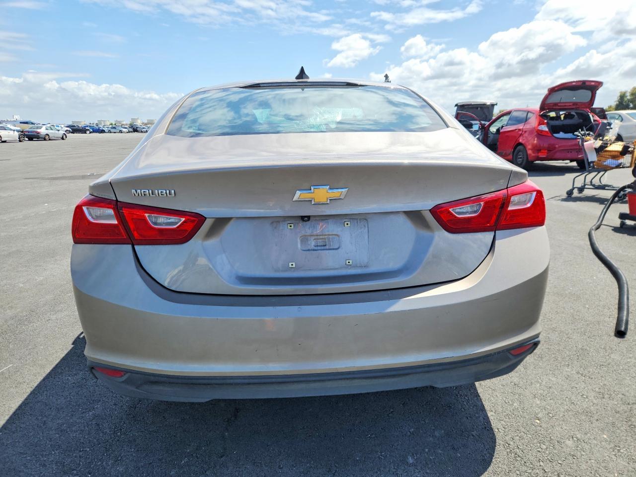 2023 Chevrolet Malibu Ls - Фото 6