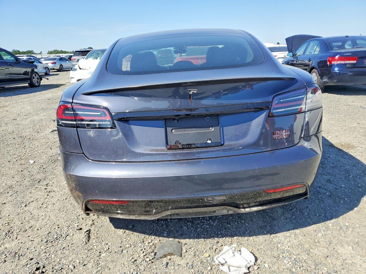 2023 Tesla Model S - Image 6