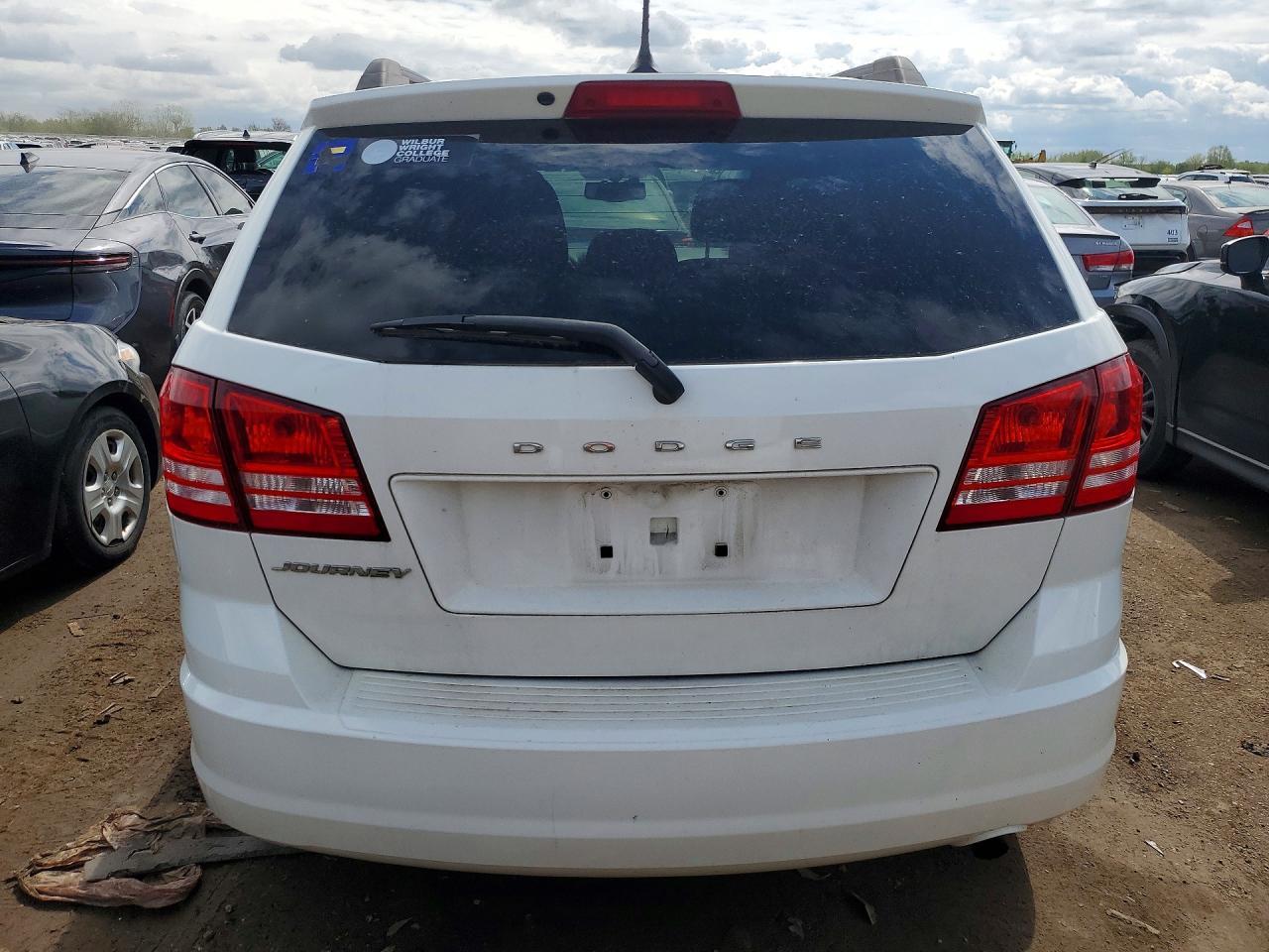2017 Dodge Journey - Image 6