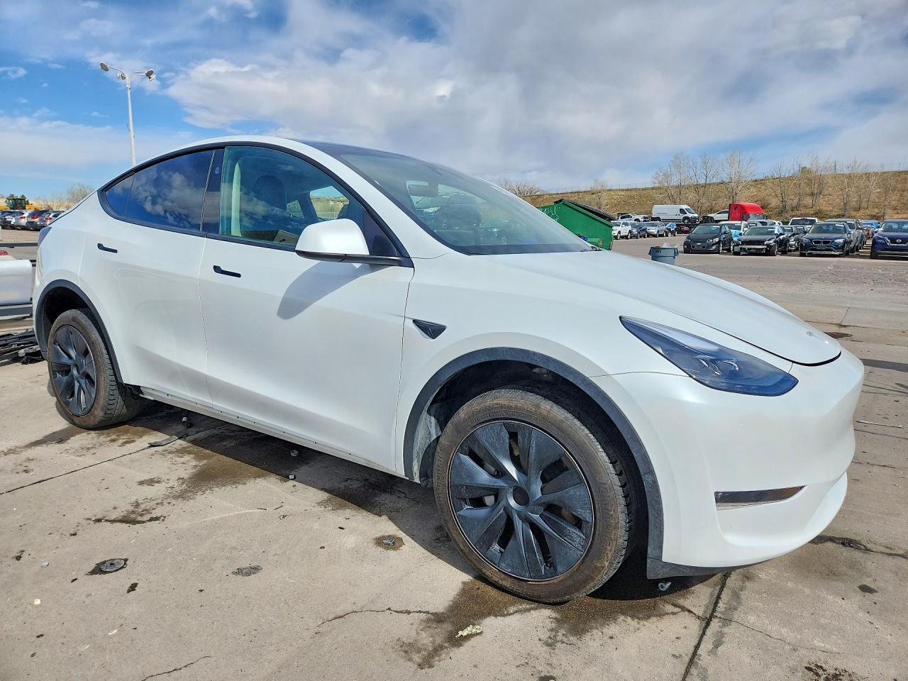 2024 Tesla Model Y - Image 4