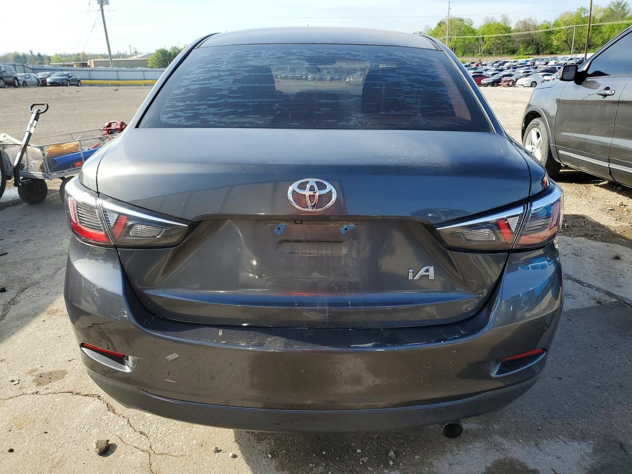 2018 Toyota Yaris Ia Base - Image 6