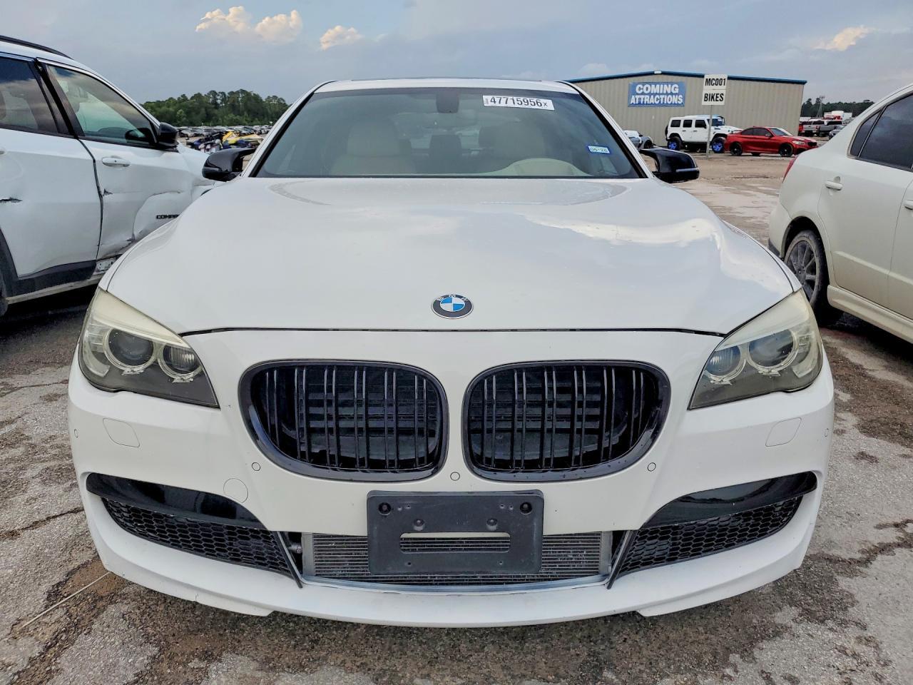 2013 BMW 750 Li - Фото 5