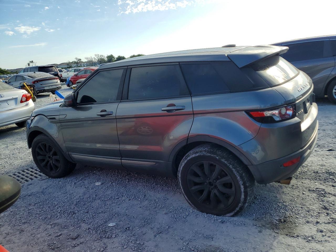 2015 Land Rover Range Rover Evoque Pure - Image 2