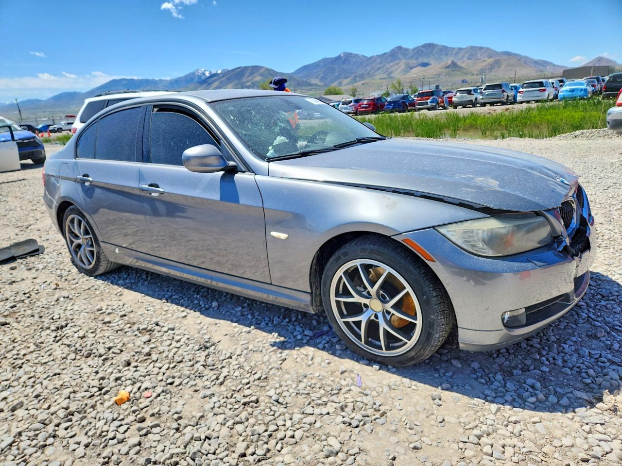 2011 BMW 328 Xi Sulev - Image 4