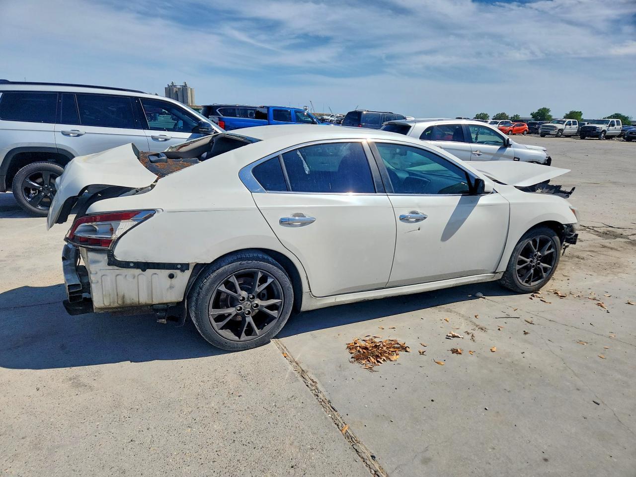 2012 Nissan Maxima 3.5 S - Фото 3