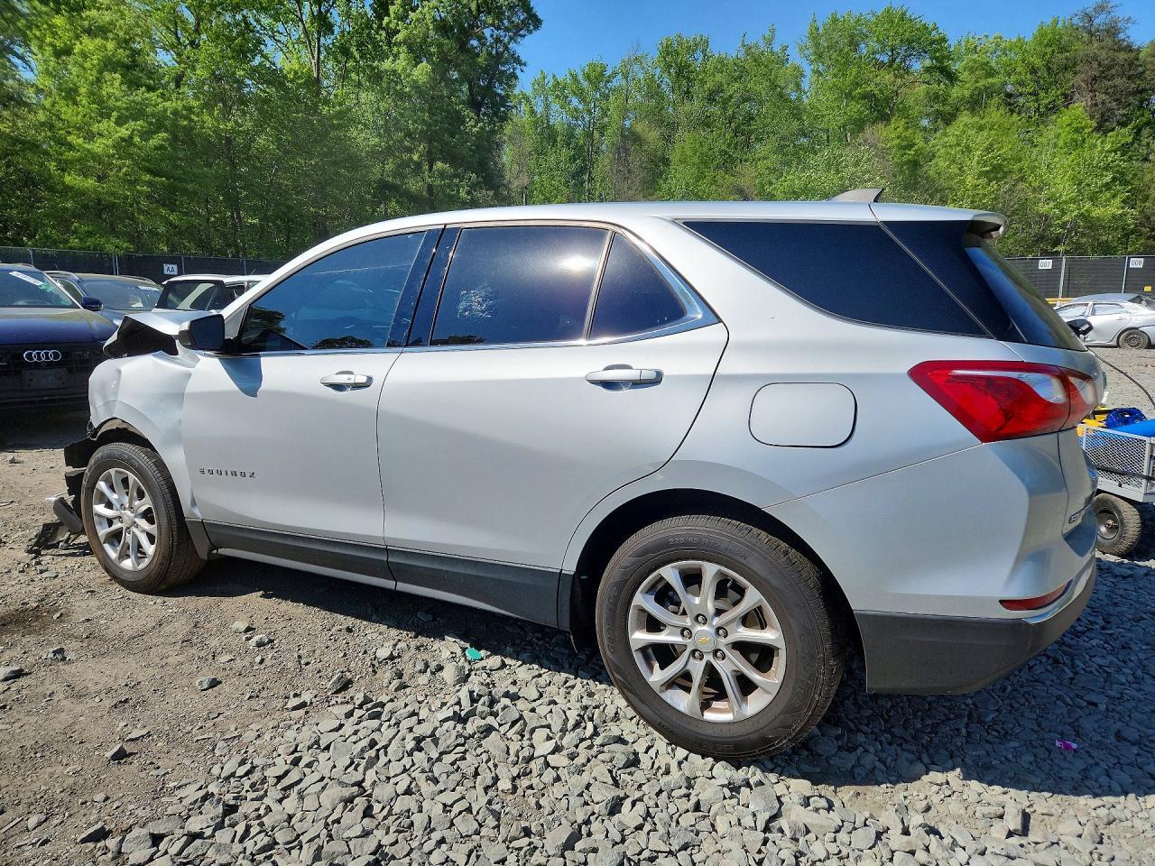 2020 Chevrolet Equinox Lt - Фото 2