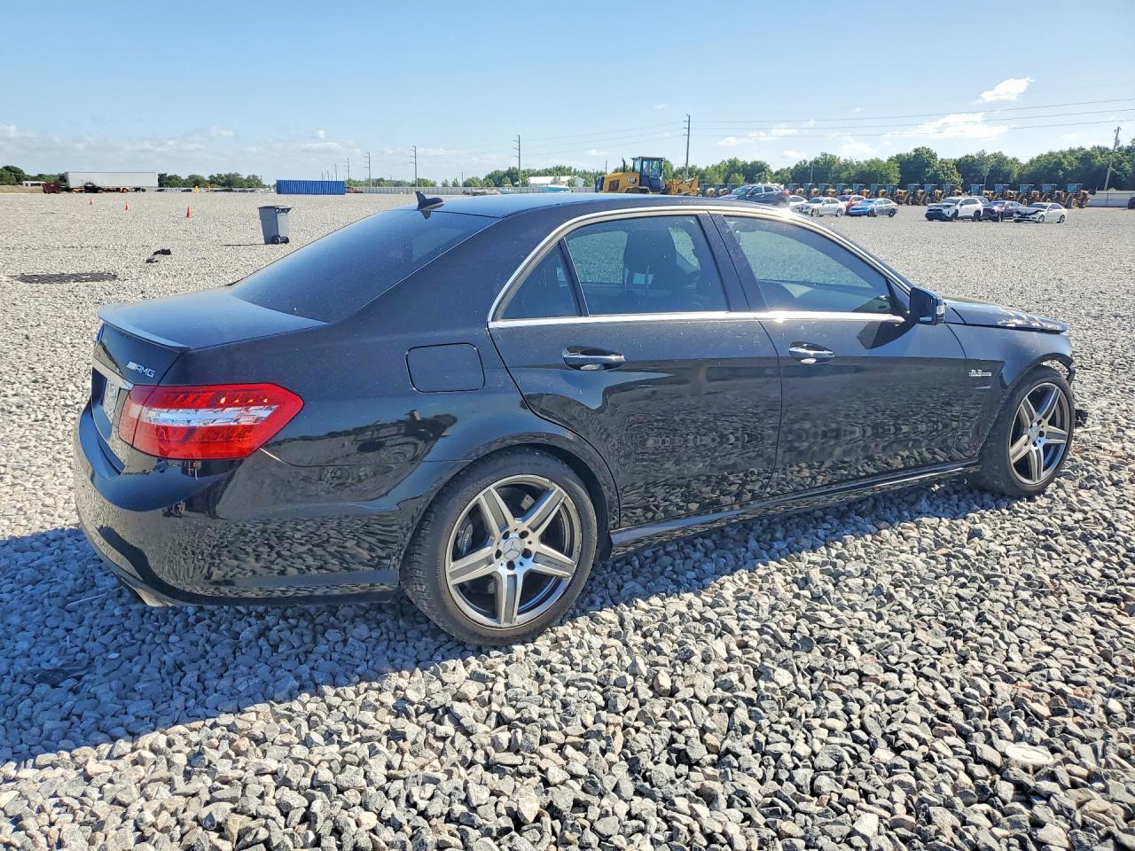 2010 Mercedes-Benz E 63 Amg - Image 3