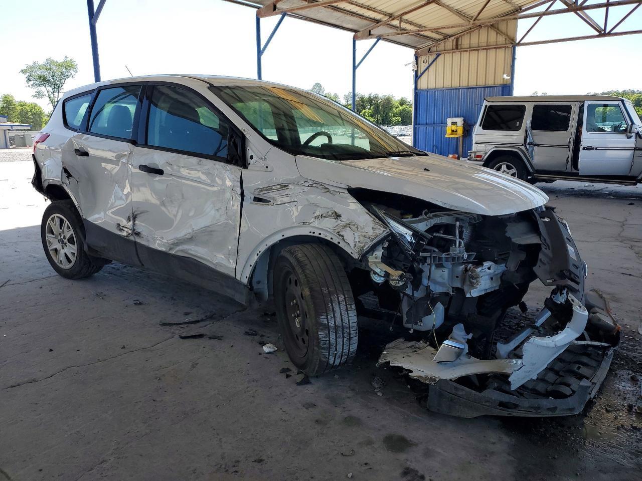 2014 Ford Escape S - Фото 4