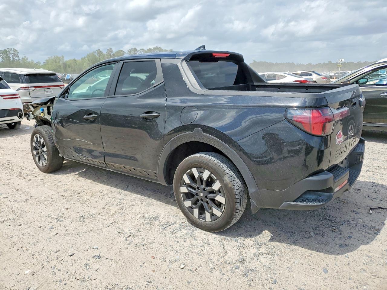 2025 Hyundai Santa Cruz Se - Фото 2