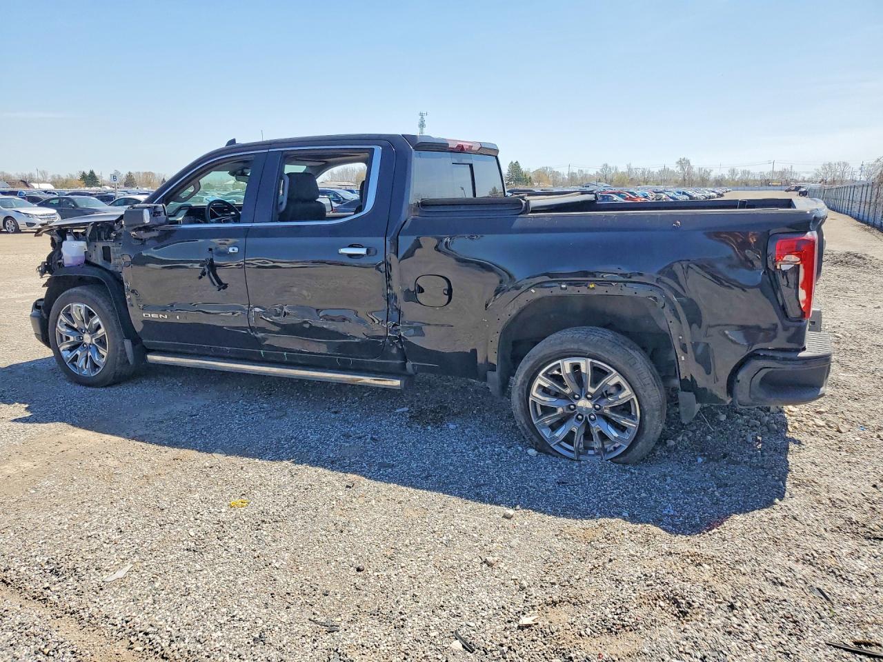 2024 GMC Sierra K1500 Denali - Image 2