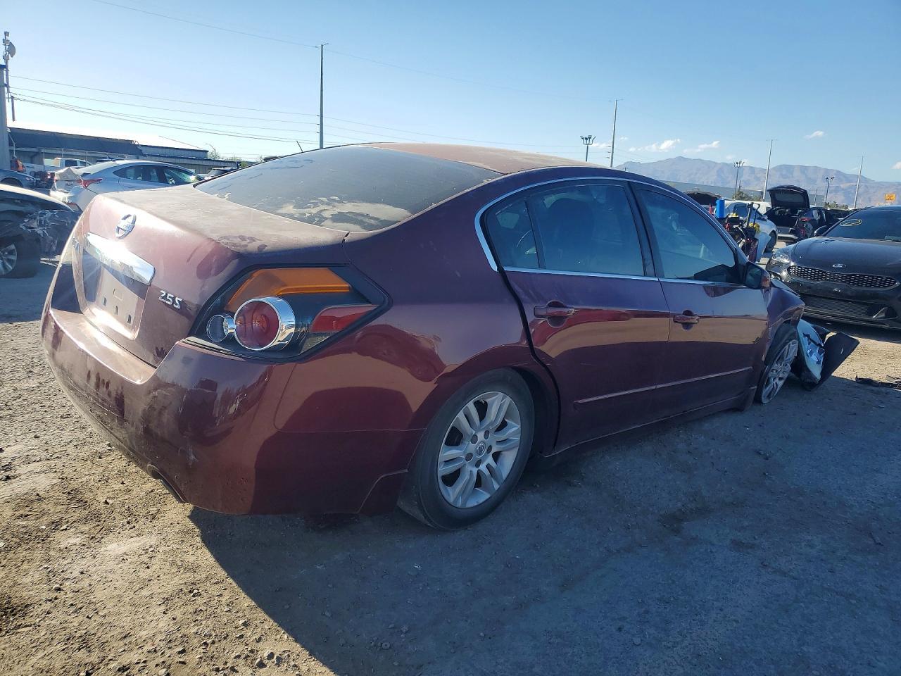 2011 Nissan Altima 2.5 - Image 3