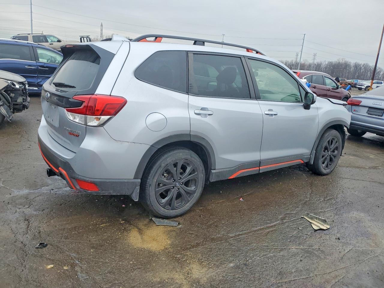 2023 Subaru Forester Sport - Фото 3