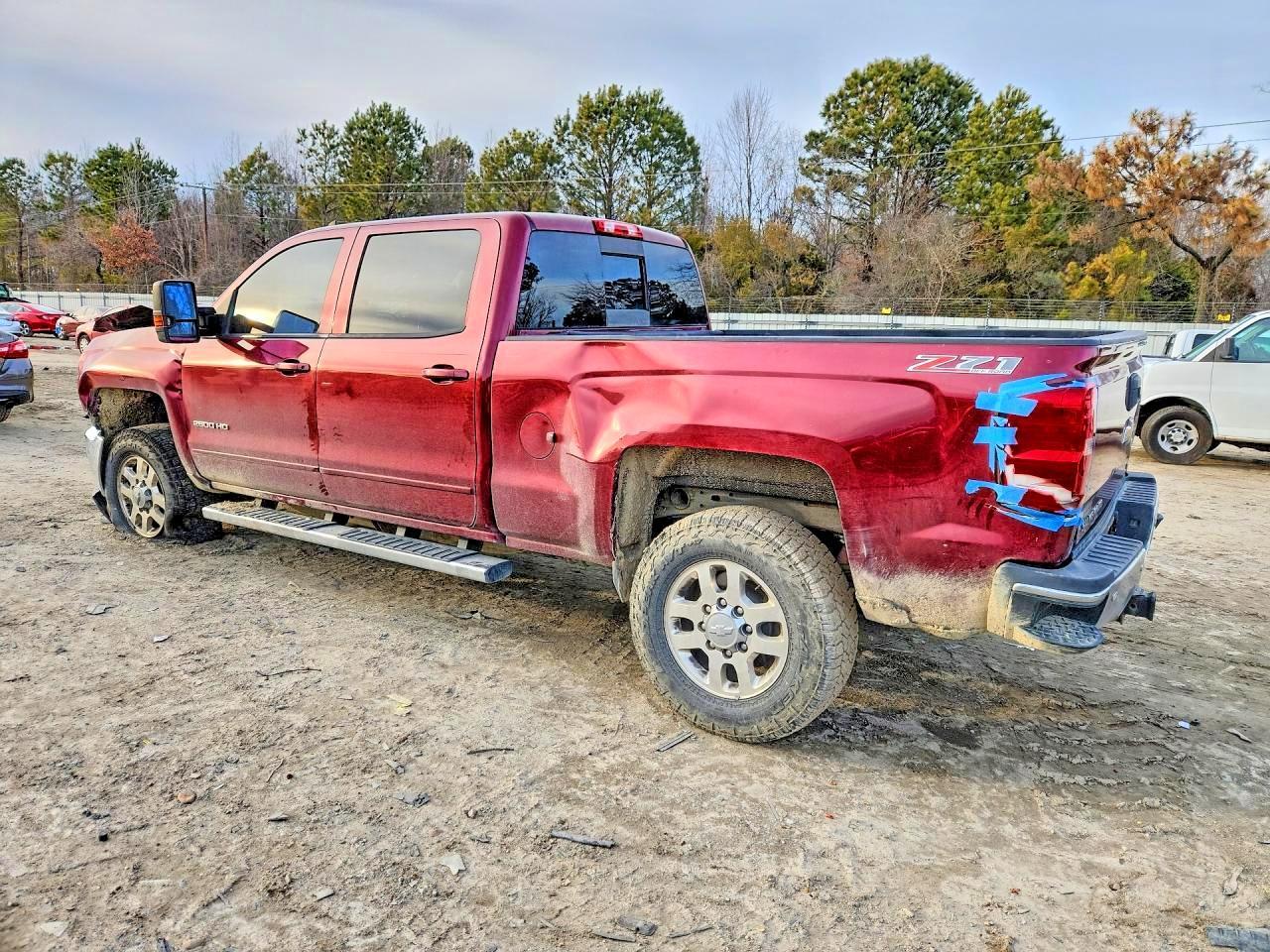 2015 Chevrolet Silverado K2500 Heavy Duty Lt - Image 2