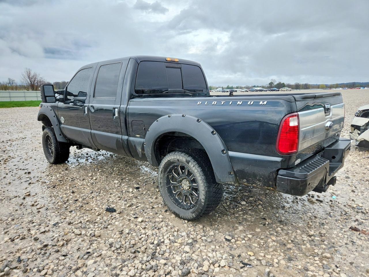 2015 Ford F250 Super Duty - Фото 2