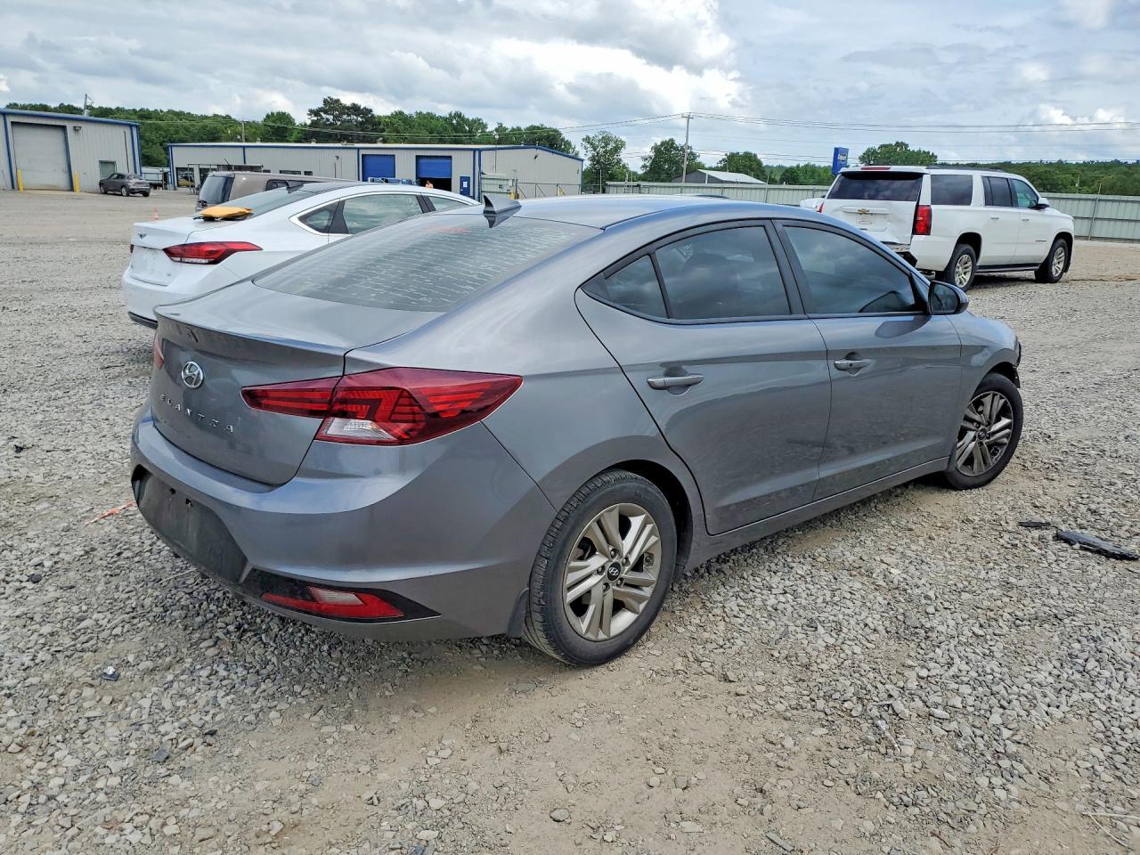2019 Hyundai Elantra Value Edition - Image 3