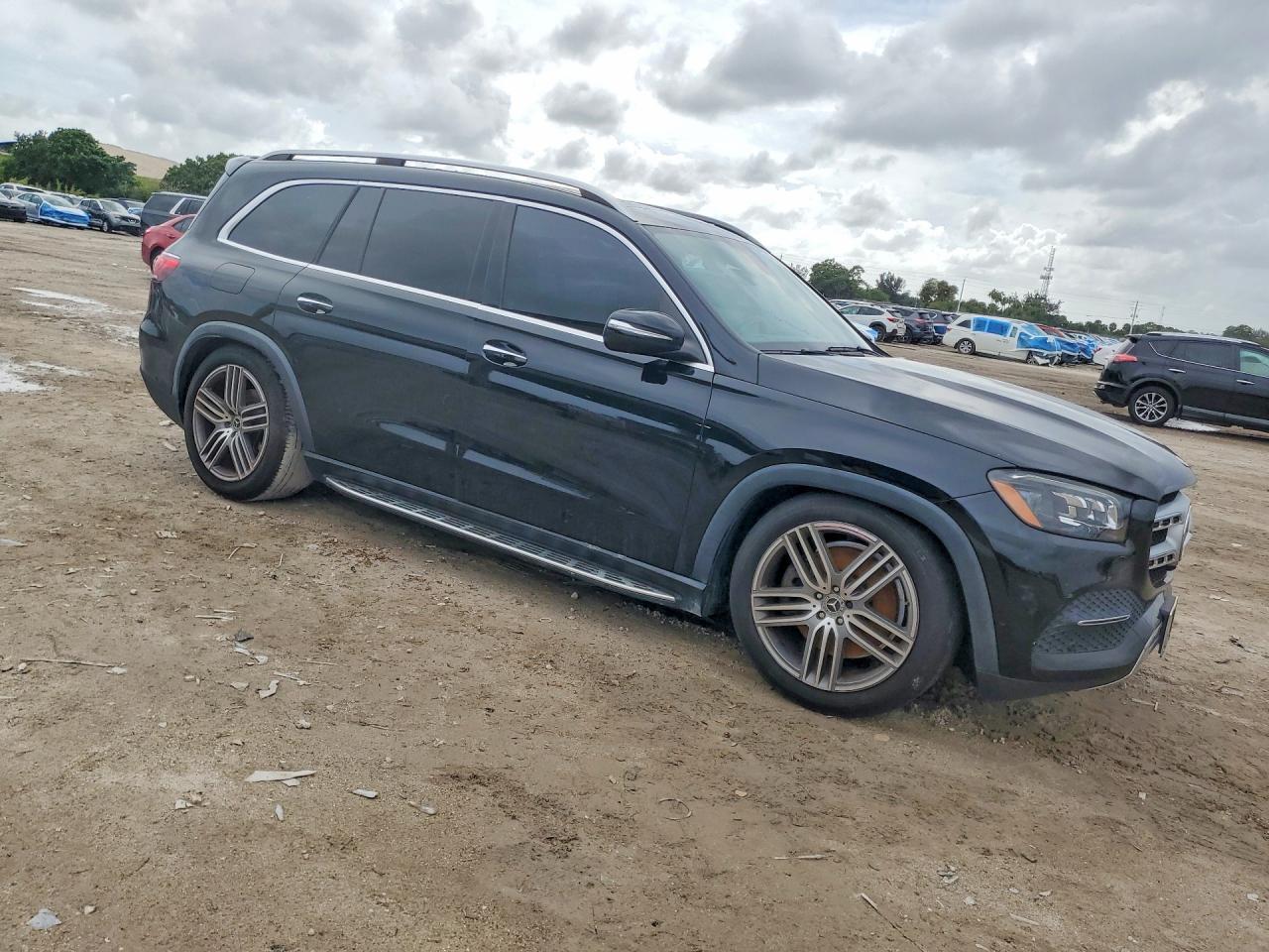 2021 Mercedes-Benz Gls 450 4Matic - Фото 4