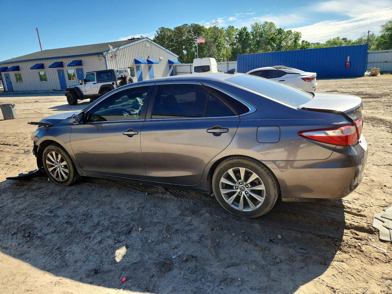 2015 Toyota Camry Xle - Фото 2