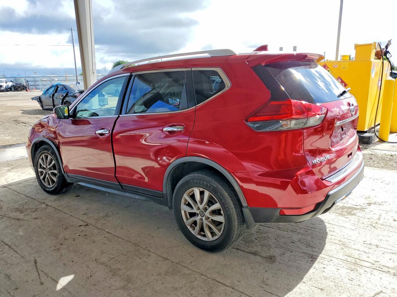 2017 Nissan Rogue Sv - Фото 2