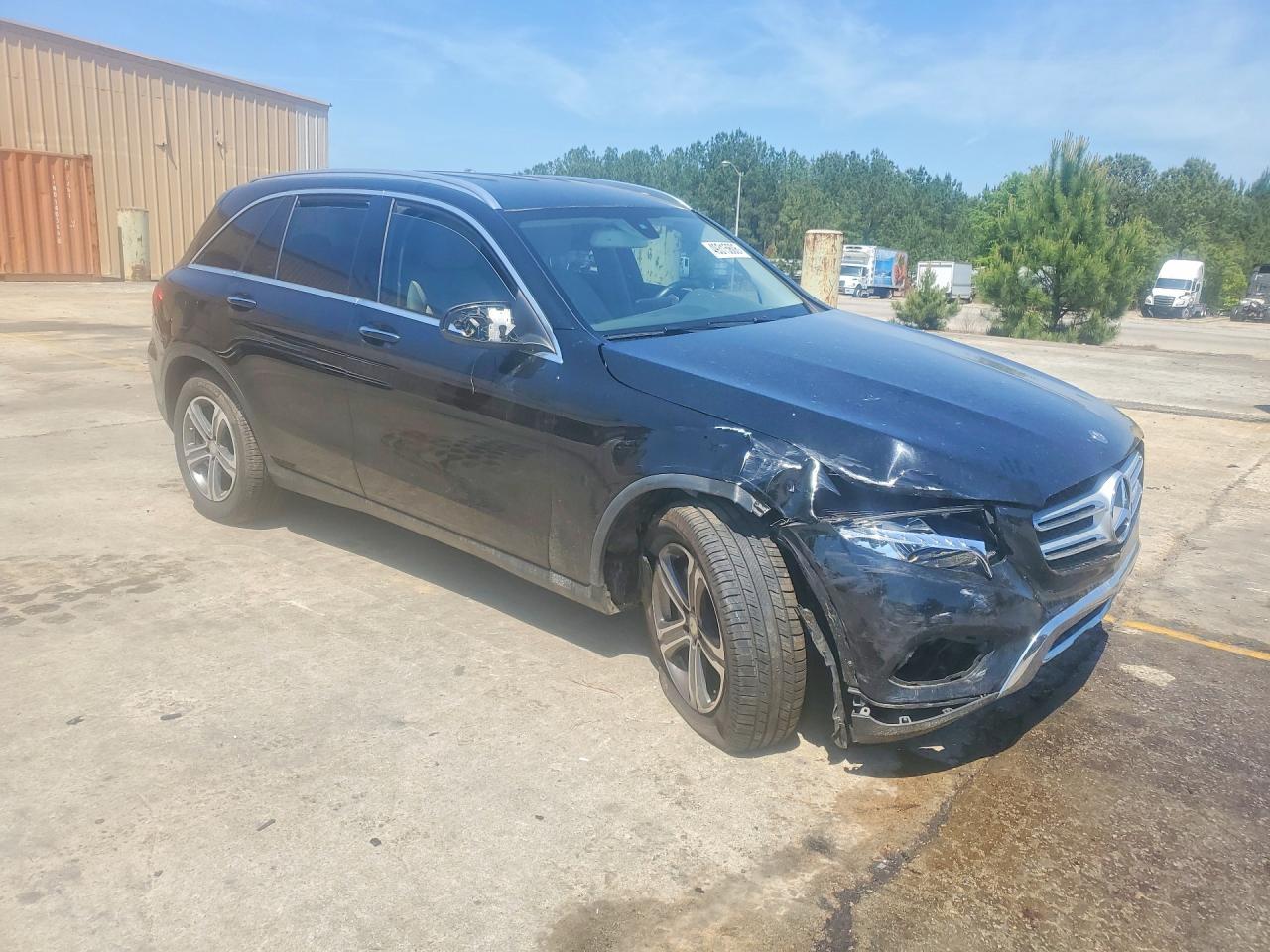 2017 Mercedes-Benz Glc 300 - Фото 4