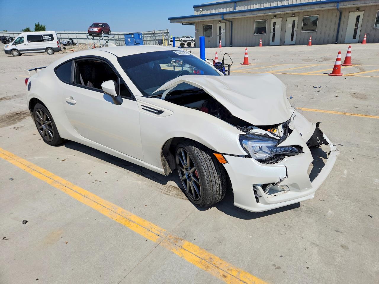 2020 Subaru Brz Limited - Image 4