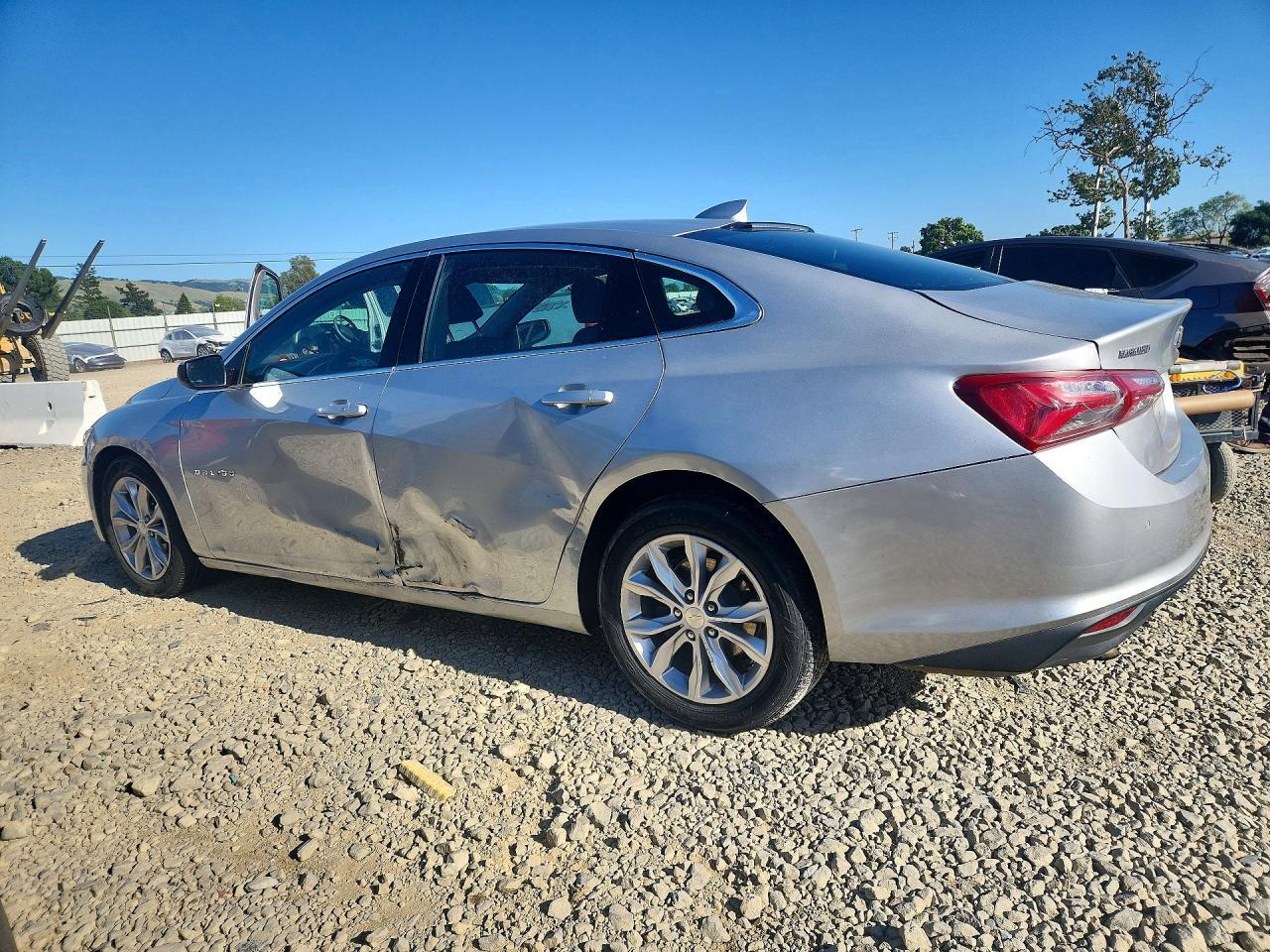 2019 Chevrolet Malibu Lt - Image 2