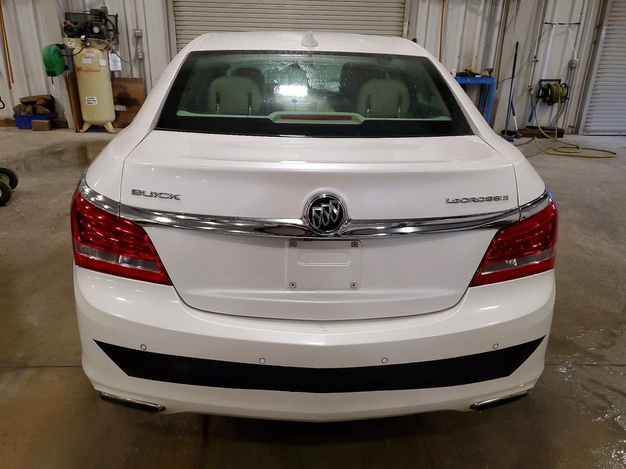 2015 Buick Lacrosse - Image 6