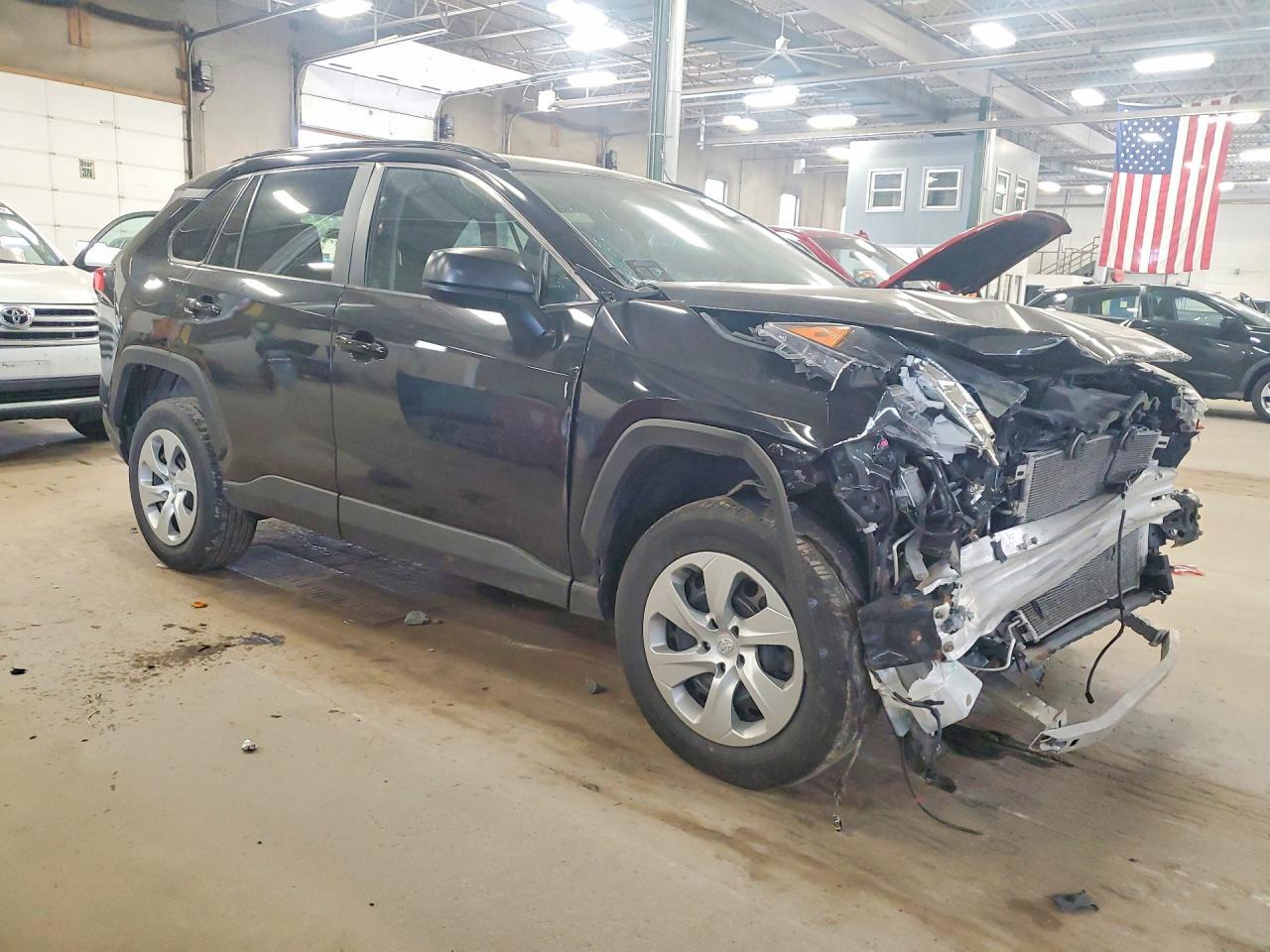 2021 Toyota Rav4 Le - Фото 4