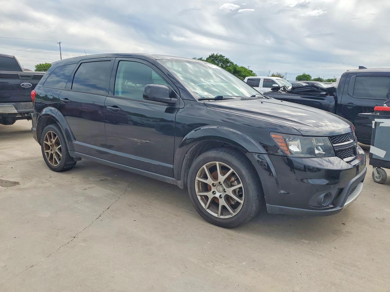 2015 Dodge Journey R - Фото 4