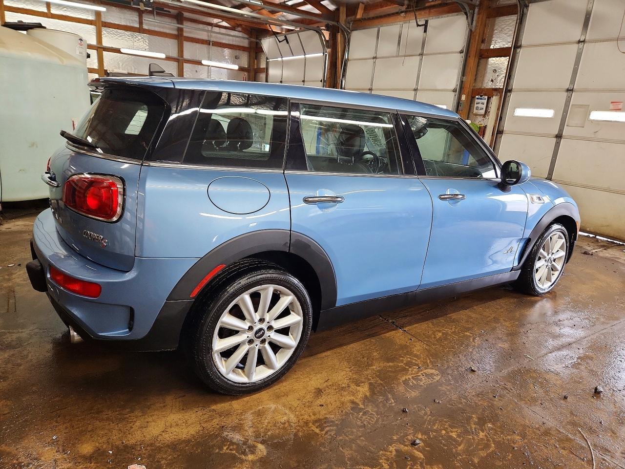 2018 Mini Cooper S Clubman All4 - Фото 3