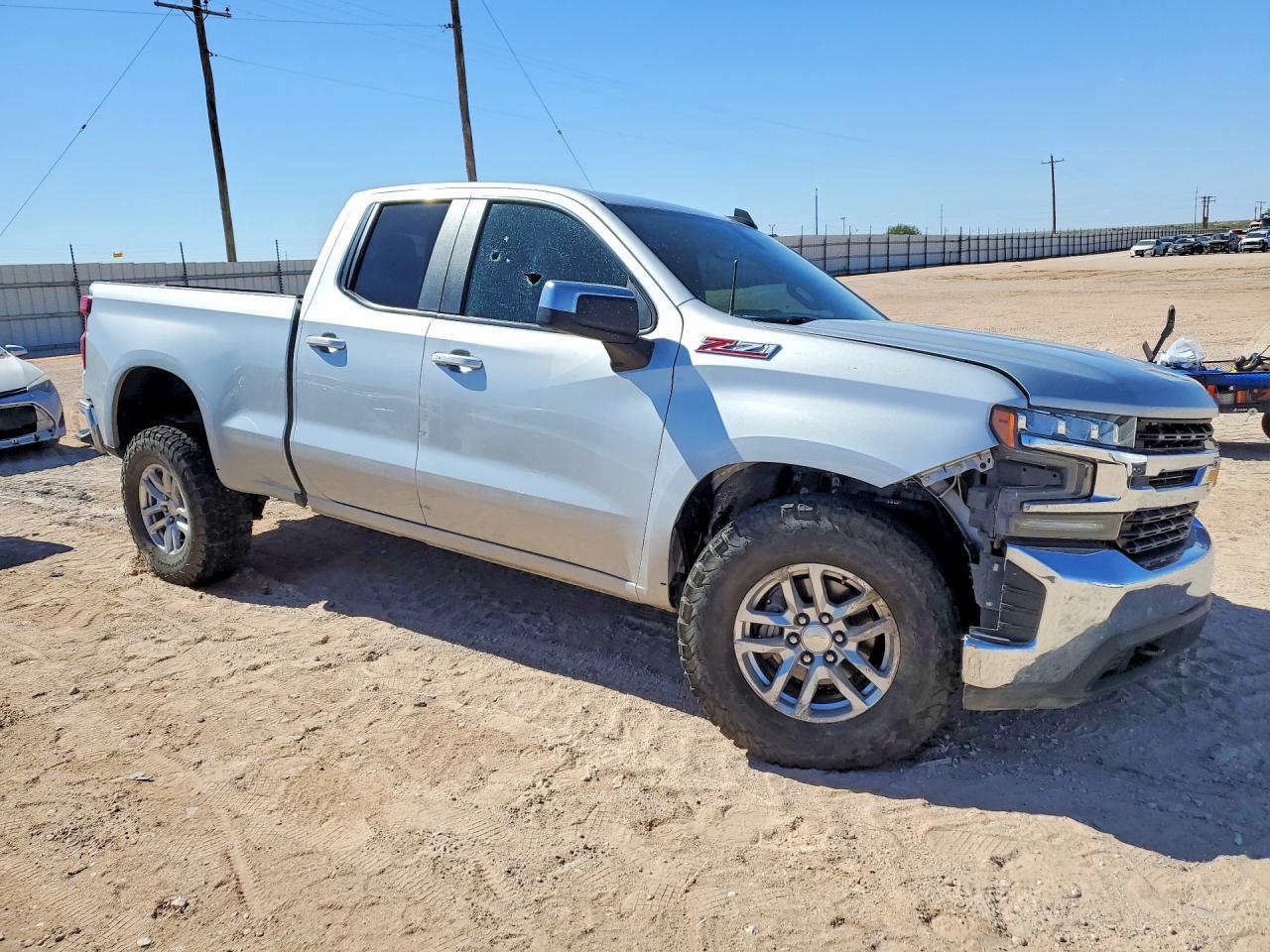 2020 Chevrolet Silverado K1500 Lt - Image 4