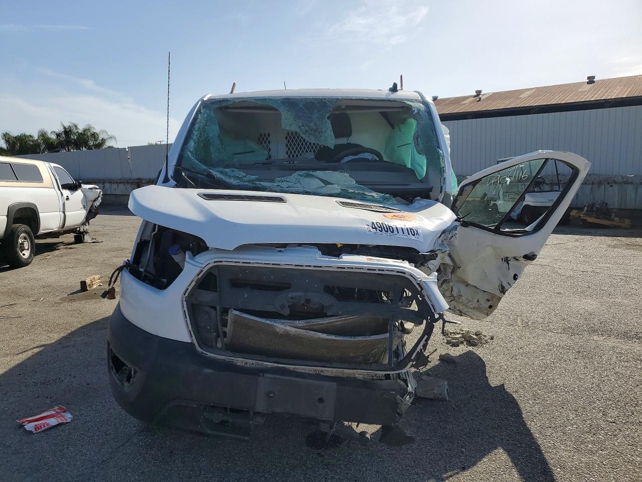 2023 Ford Transit T-250 - Фото 5