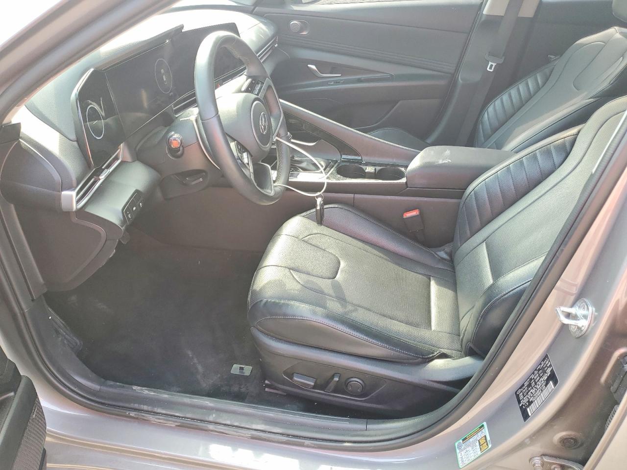 2023 Hyundai Elantra Limited - Фото 7