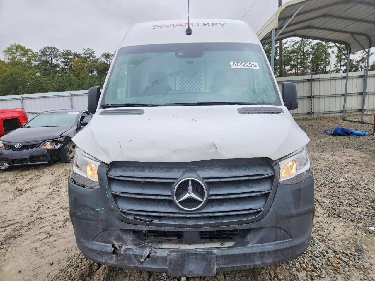 2023 Mercedes-Benz Sprinter 2500 - Image 5